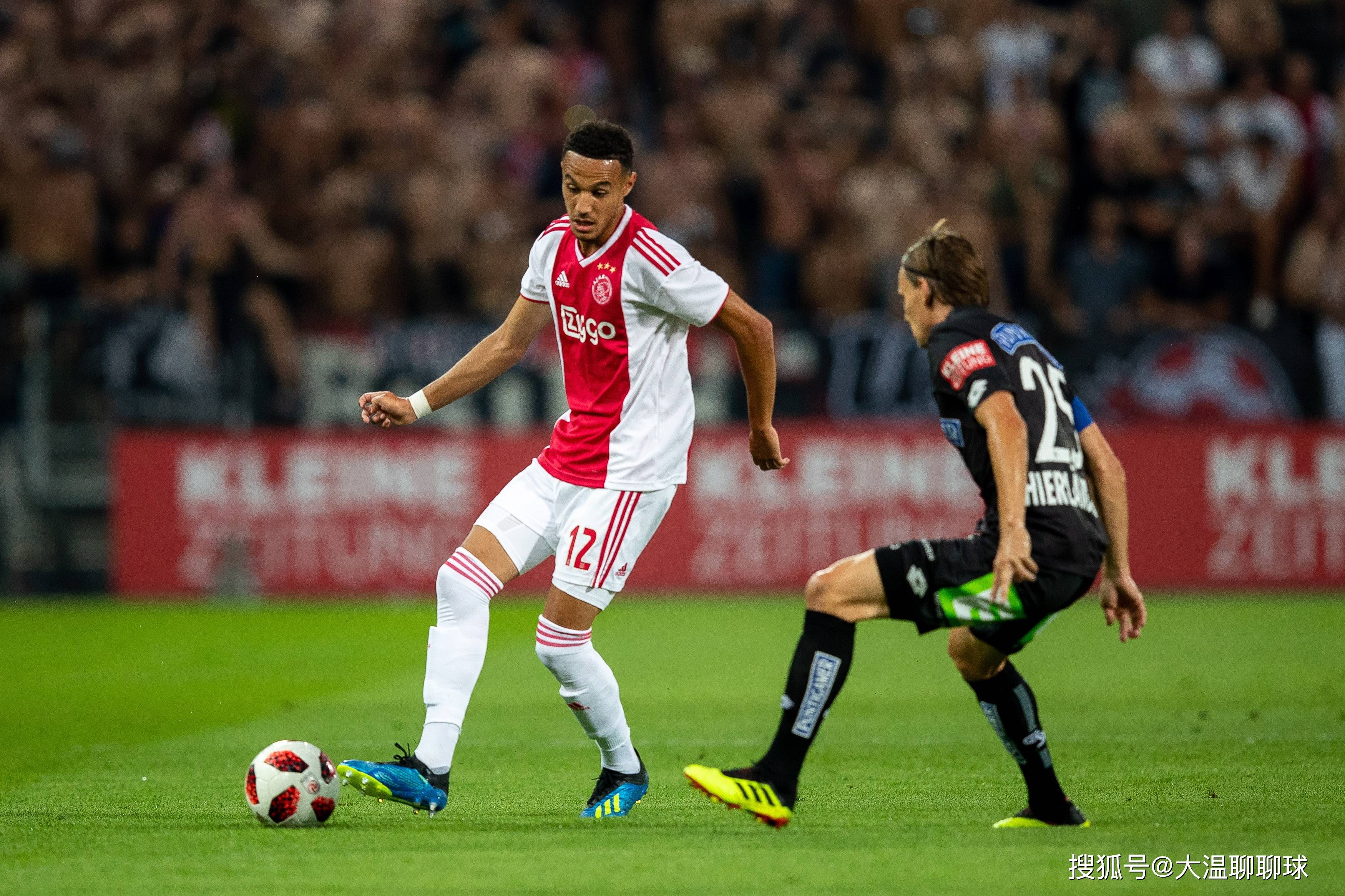 卡拉瓦乔圣马太蒙召 卡拉瓦乔圣马太蒙召