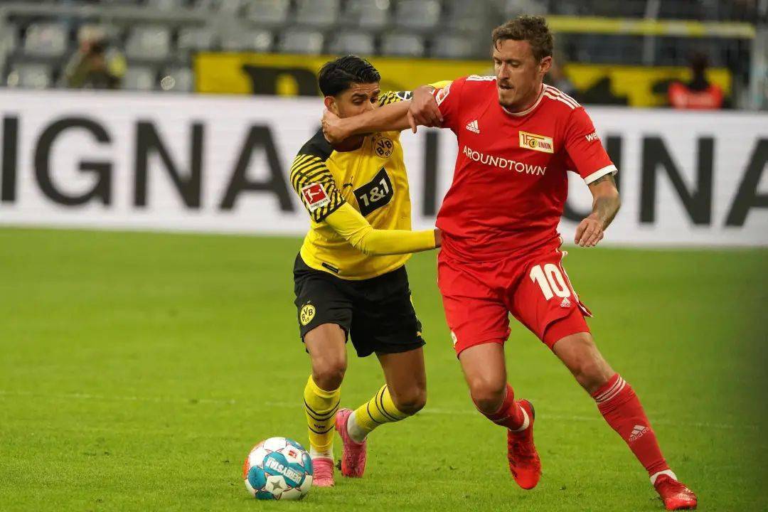 包含训练课后德甲传出新动向,桑托斯迎来里程碑,高层表态:话题不断,纪律约束更严格的词条 包含训练课后德甲传出新动向,桑托斯迎来里程碑,高层表态:话题不断,纪律约束更严格的词条