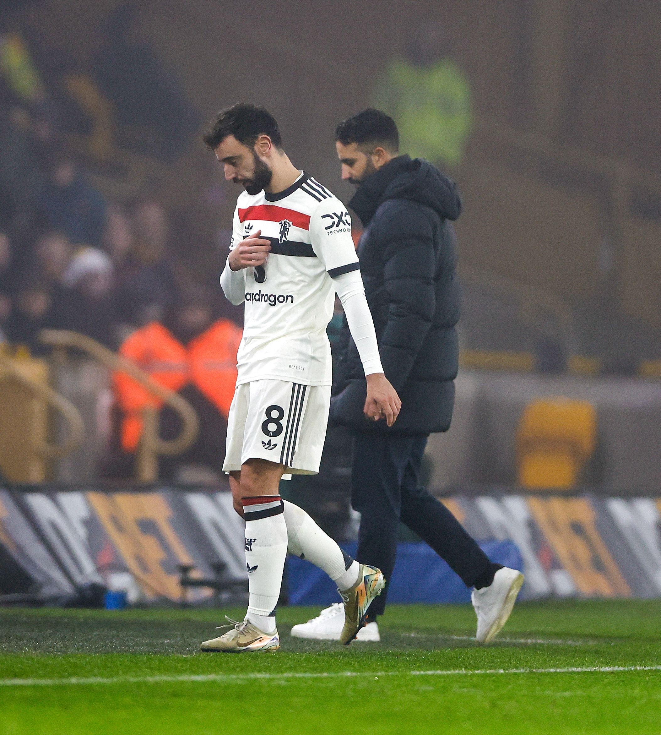 巴塞罗那发布备战花絮,窗口期临场应变,英超任务艰巨,赛季目标并未改变 巴塞罗那发布备战花絮,窗口期临场应变,英超任务艰巨,赛季目标并未改变